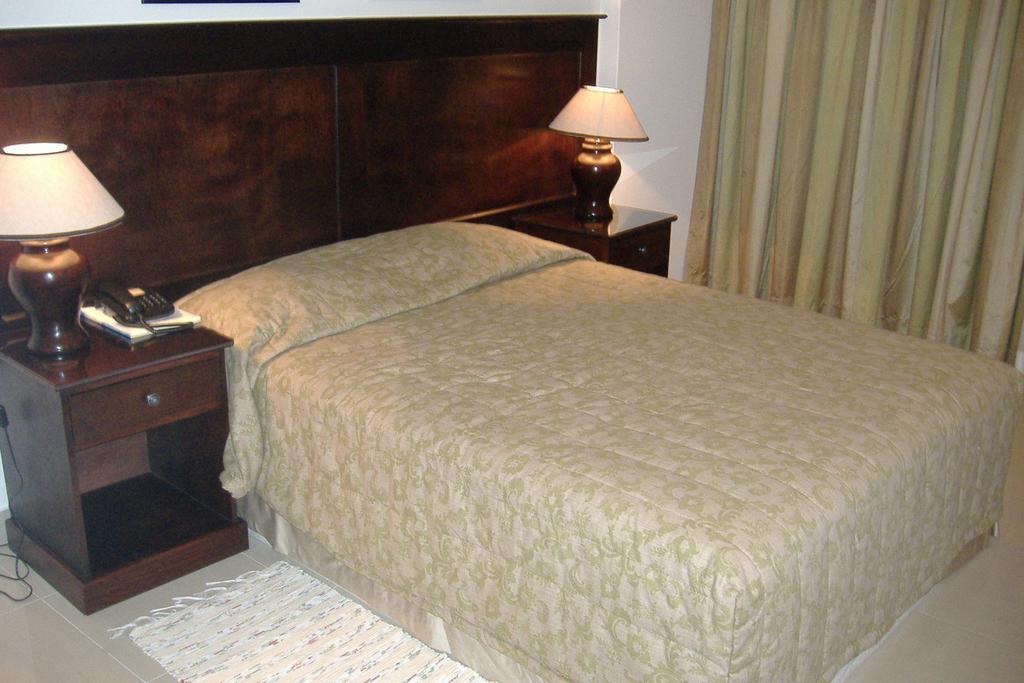 Vip Inn Beira Camera foto